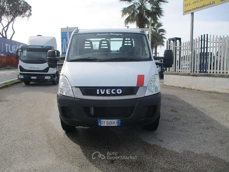 Usata Iveco Daily 145 CV (106 kW) 2010 Bianco