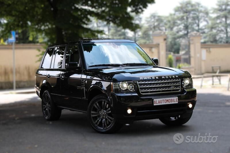 Nero Usata 2011 Land Rover Range Rover Vogue SUV | 16.900 € (Cara) - Immagine 1/2