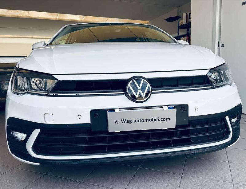 Usata VW Polo Life 80 CV (58 kW) 2023 Bianco Utilitaria