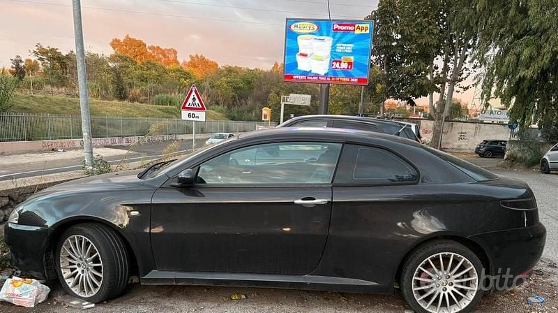 Usata Alfa Romeo GT 150 CV (110 kW) 2005 Nero Coupé