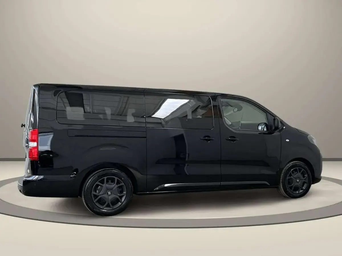Nuova Fiat Ulysse 131 kW (179 CV) 2025 Nero / metallizzato Monovolume
