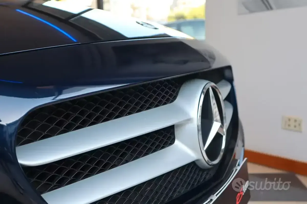 Usata Mercedes C220 170 CV (125 kW) 2015 Blu Station wagon