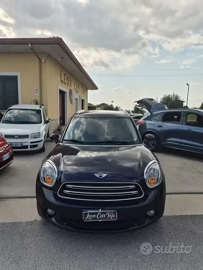 Usata Mini Cooper D Countryman Business 111 CV (81 kW) 2015 Blu SUV