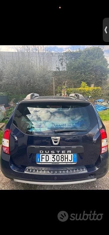 Usata Dacia Duster Prestige 109 CV (80 kW) 2015 Blu Berlina