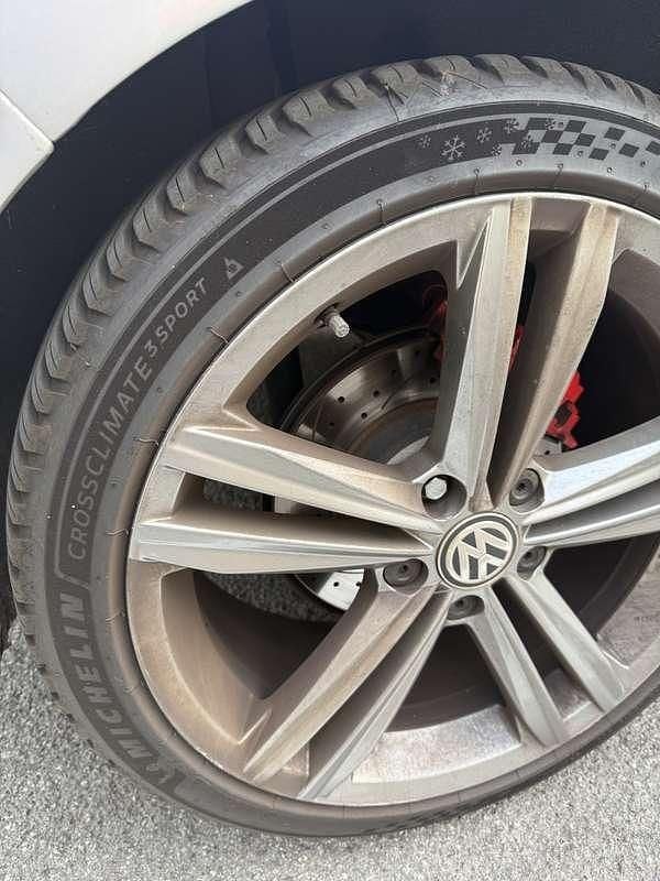 Usata VW Golf VII Highline 110 CV (80 kW) 2016 Berlina