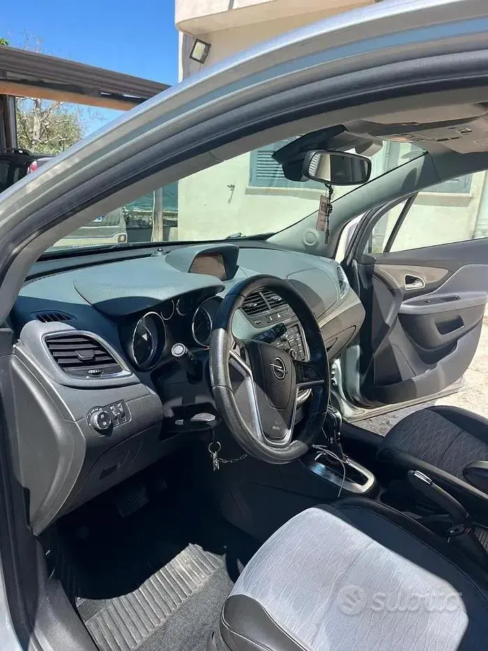 Usata Opel Mokka 136 CV (100 kW) 2016 Grigio SUV