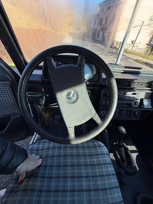 Usata Mercedes G240 72 CV (52 kW) 1985 SUV
