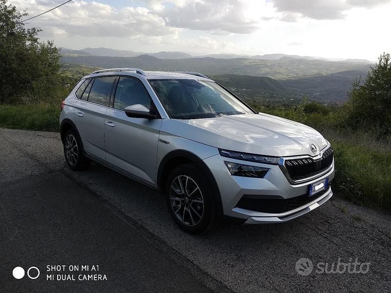 Usata Skoda Kamiq 110 CV (80 kW) 2023 Grigio SUV