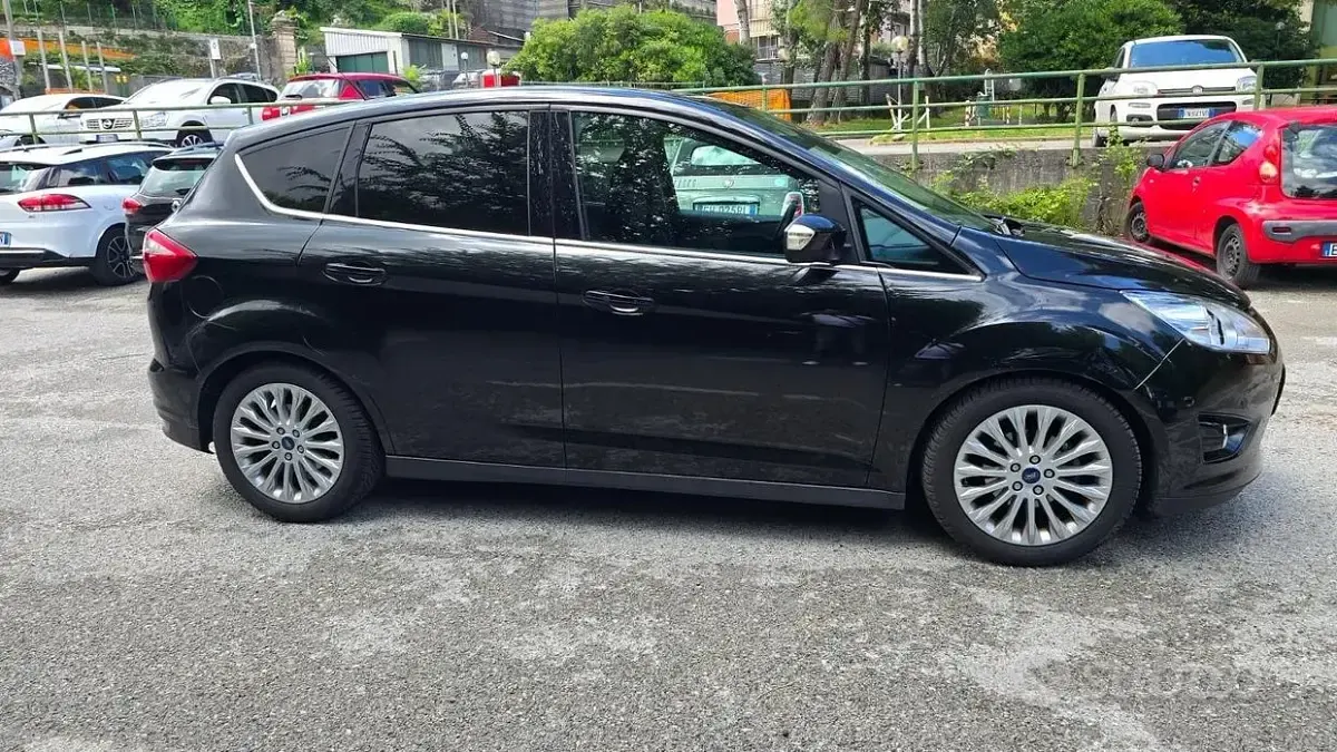 Usata Ford C-MAX 115 CV (84 kW) 2011 Nero Monovolume