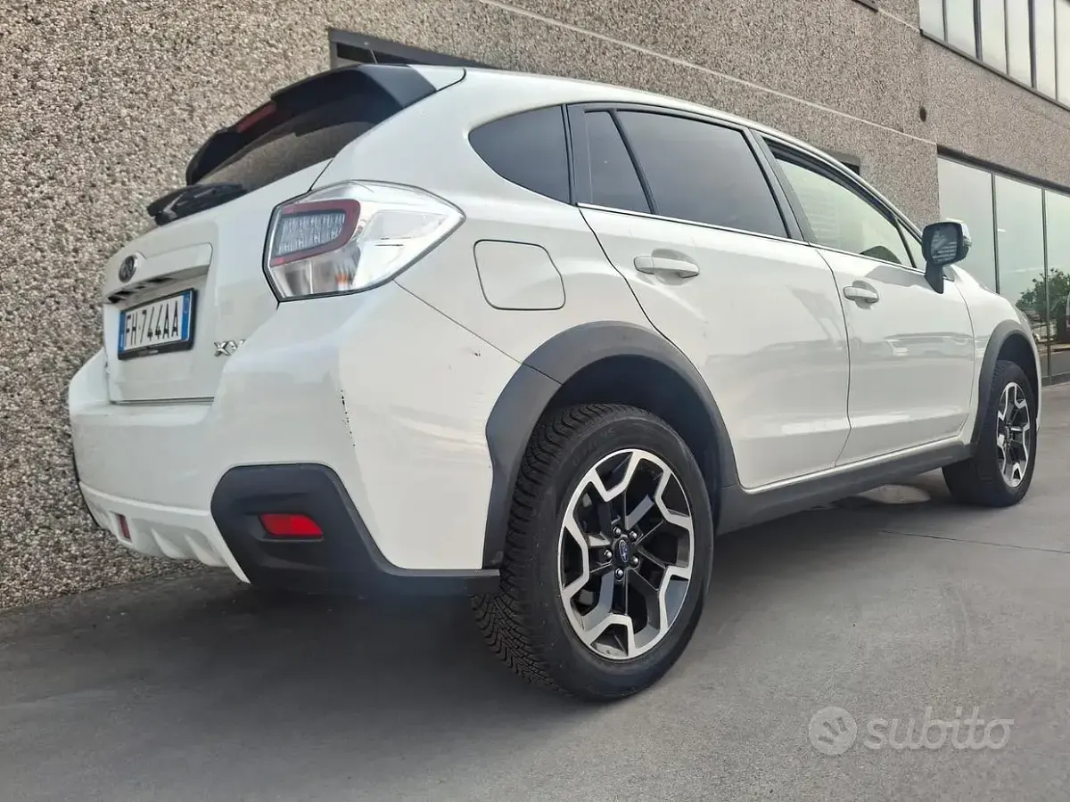 Usata Subaru XV Style 150 CV (110 kW) 2017 Bianco SUV
