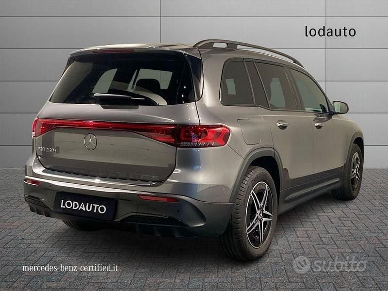 Usata Mercedes EQB250+ Premium Plus 94 kW (129 CV) 2024 Antracite SUV