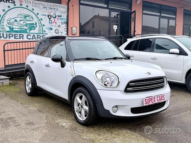 Bianco Usata 2015 Mini Cooper D Countryman SUV | 7600 € (Buon prezzo) - Immagine 1/4