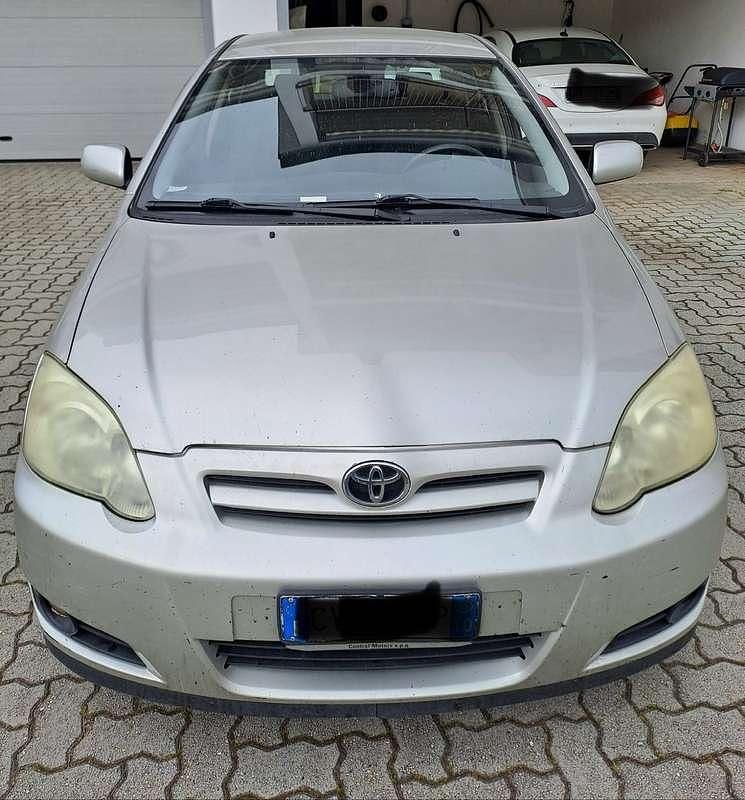 Usata 2005 Toyota Corolla | 1750 € (Buon prezzo) - Immagine 1/4