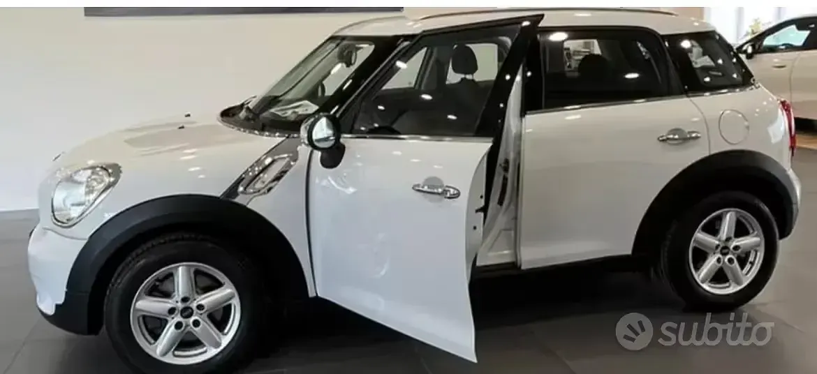 Usata Mini Countryman 98 CV (72 kW) 2011 SUV