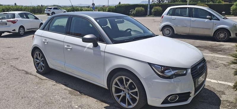 Usata Audi A1 Sportback Ambition 86 CV (63 kW) 2013 Utilitaria