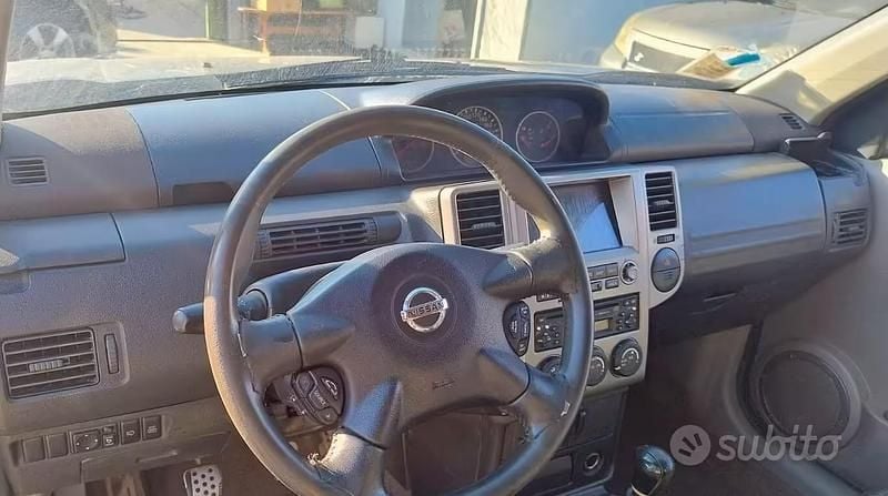 Usata Nissan X-Trail 136 CV (100 kW) 2006 Nero SUV