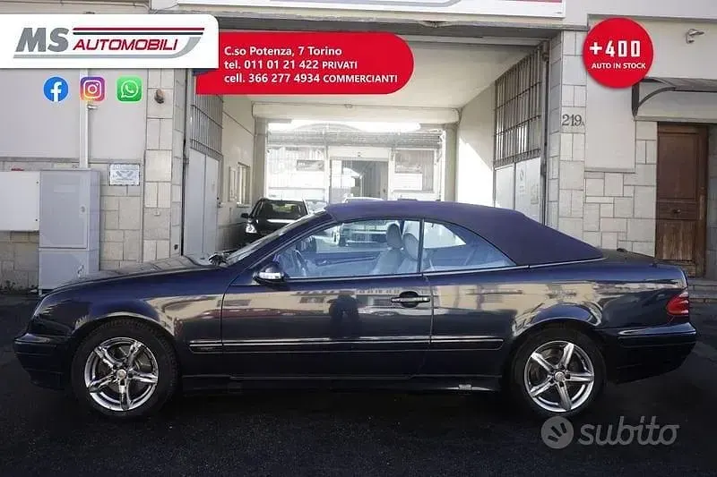 Usata Mercedes CLK200 Elegance 163 CV (119 kW) 2001 Blu scuro Cabrio