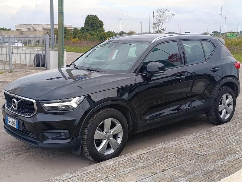 Usata Volvo XC40 149 CV (109 kW) 2019 Nero SUV