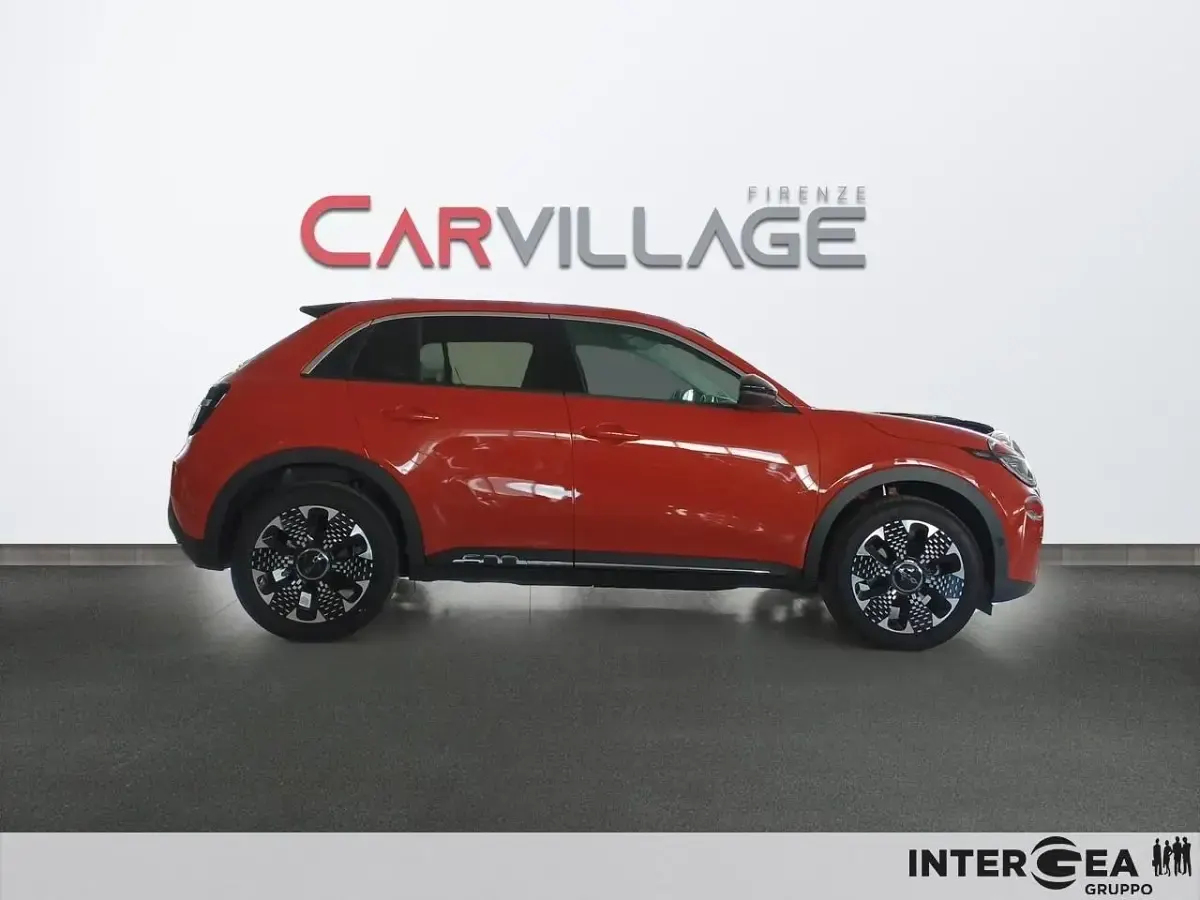 Usata Fiat 600 La Prima 61 kW (84 CV) 2024 Arancione SUV