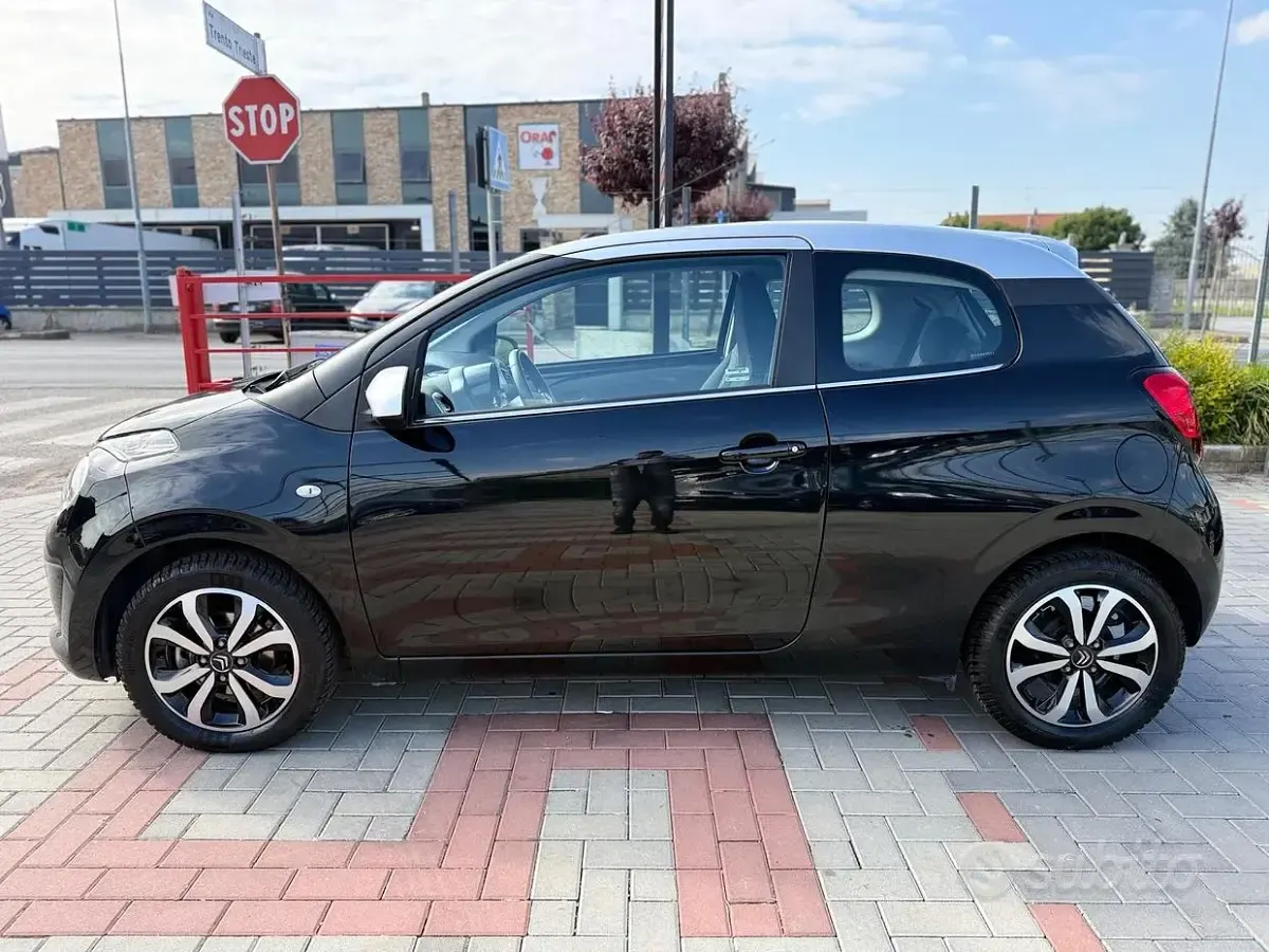 Gebraucht Citroën C1 PureTech 82 PS (60 kW) 2017 Schwarz Kleinwagen