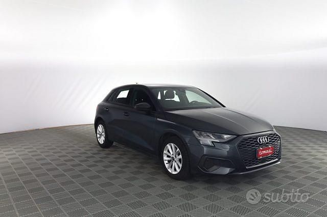 Usata Audi A3 e-tron Business 110 CV (80 kW) 2021 Grigio Utilitaria