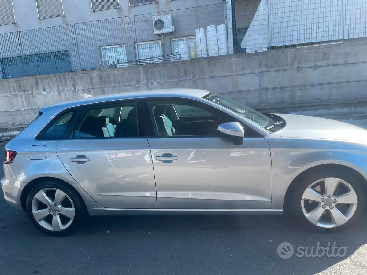 Usata Audi A3 2015 Grigio Berlina