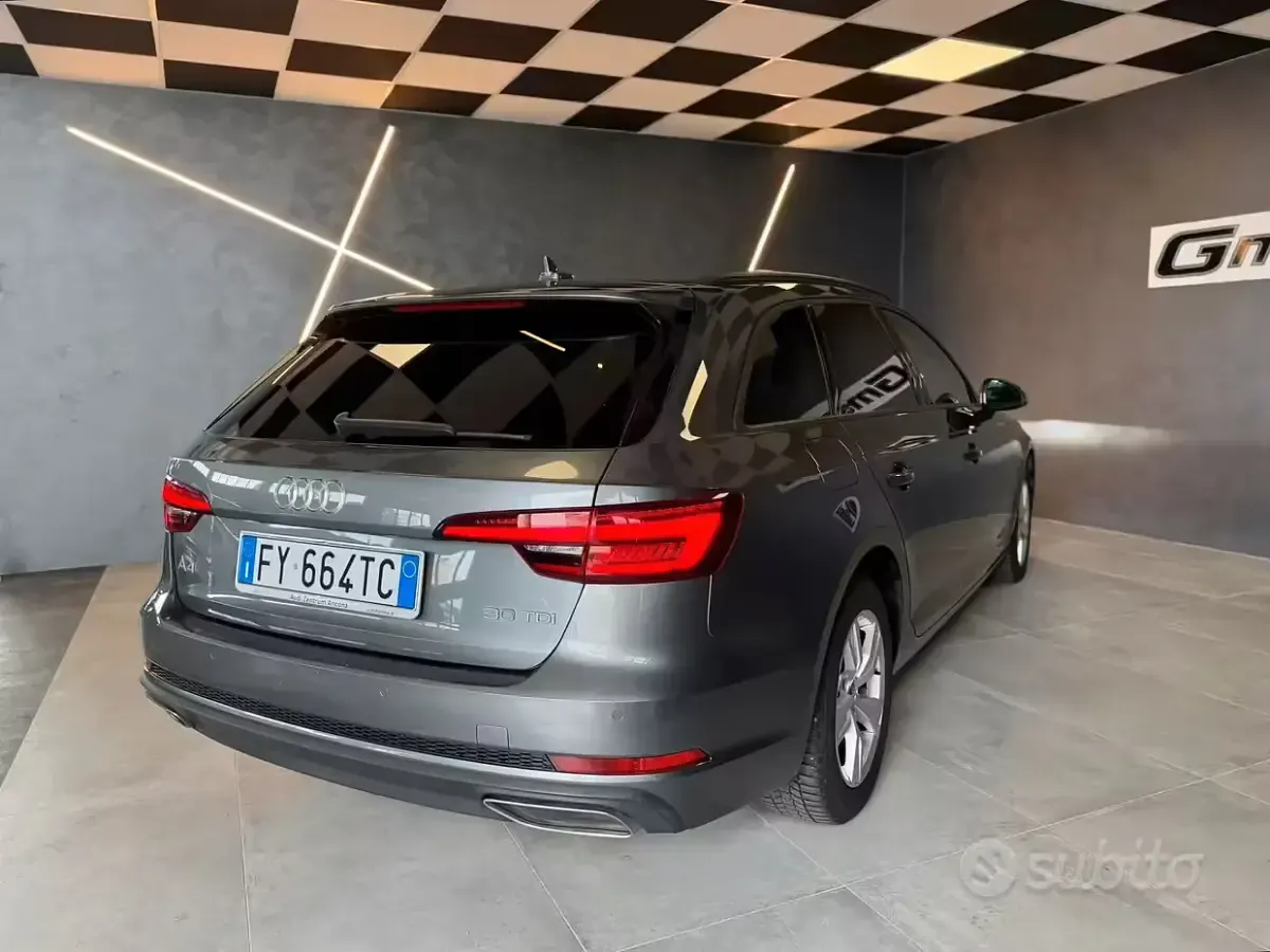 Occasion Audi A4 Business 122 PK (89 kW) 2019 Grijs Stationwagen