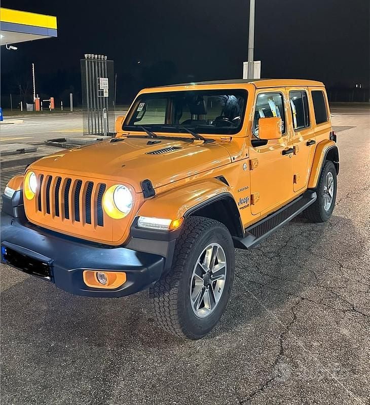 Occasion Jeep Wrangler Sahara 272 PK (200 kW) 2022 Geel SUV