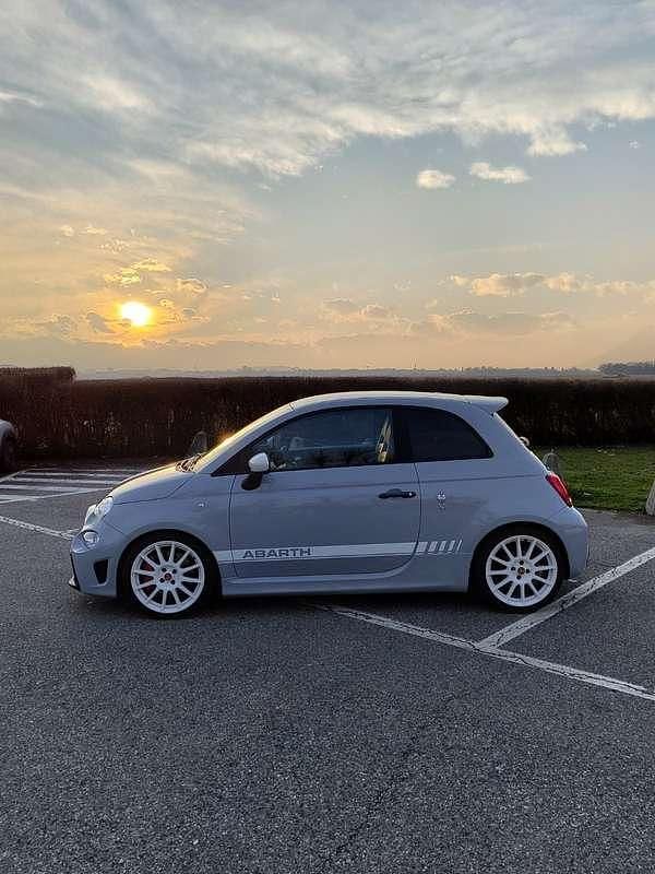 Usata Abarth 595 Esseesse 179 CV (131 kW) 2019 Grigio Utilitaria
