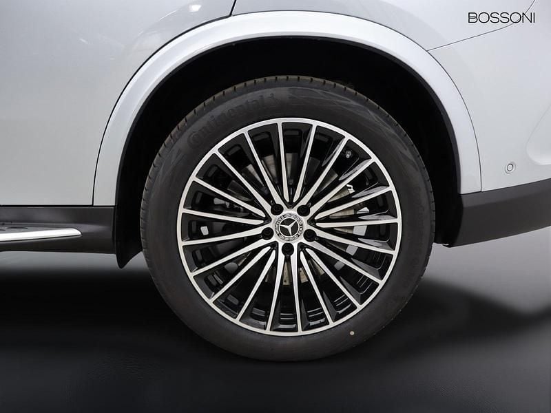 Nuova Mercedes GLC300 Advanced Plus 333 CV (244 kW) 2026 Argento SUV