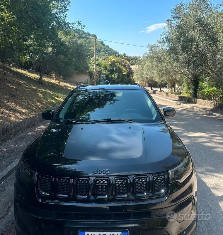 Usata 2022 Jeep Compass Night Eagle SUV | 26.000 € (Cara) - Immagine 1/4