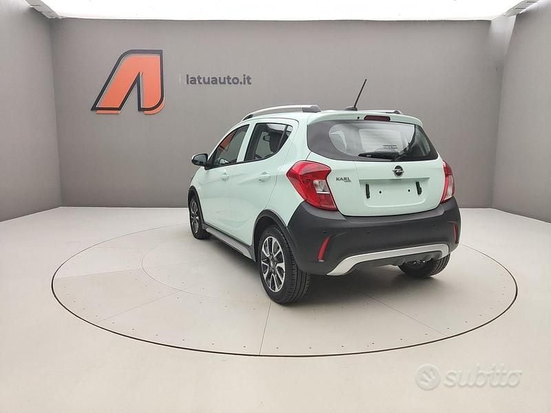 Usata Opel Karl Rocks 73 CV (53 kW) 2018 Mint green Utilitaria
