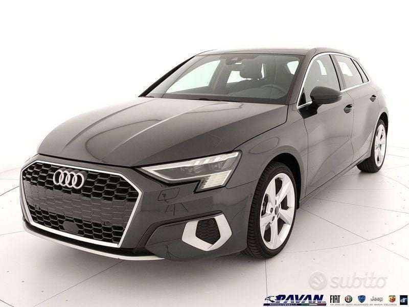 Usata Audi A3 e-tron Advanced 150 CV (110 kW) 2023 Grigio Utilitaria