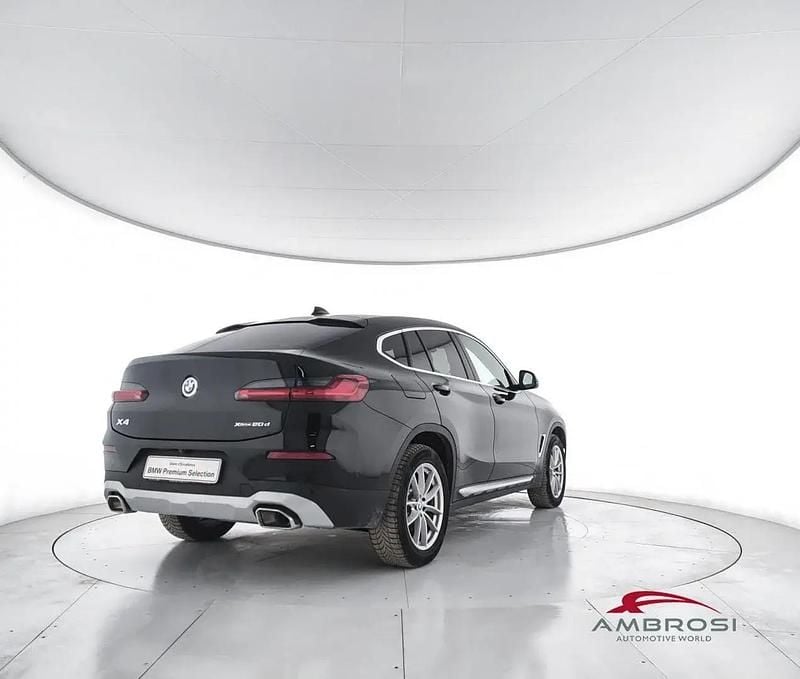 Begagnad BMW X4 190 HK (139 kW) 2023 Svart SUV