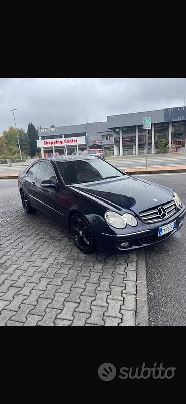 Usata Mercedes CLK220 150 CV (110 kW) 2010 Coupé