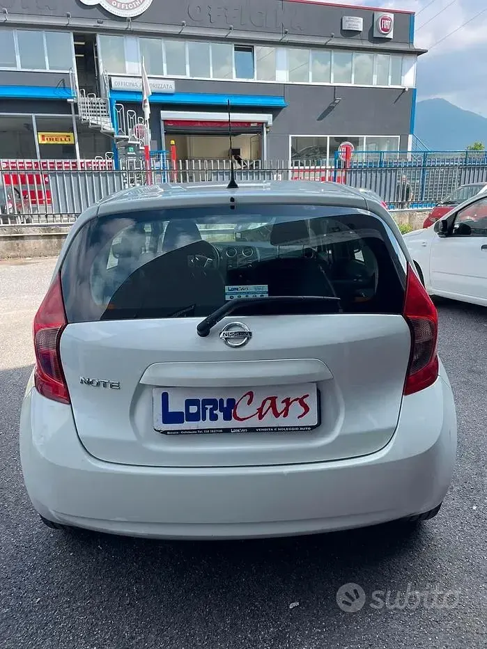 Usata Nissan Note Visia 80 CV (58 kW) 2015 Bianco Utilitaria