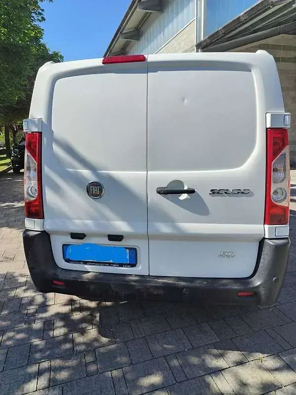 Usata Fiat Scudo 128 CV (94 kW) 2011 Bianco Furgone