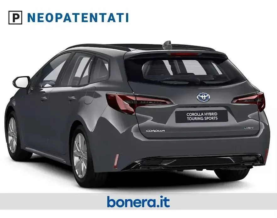 Nuova Toyota Corolla Active 140 CV (102 kW) 2026 Grigio Station wagon