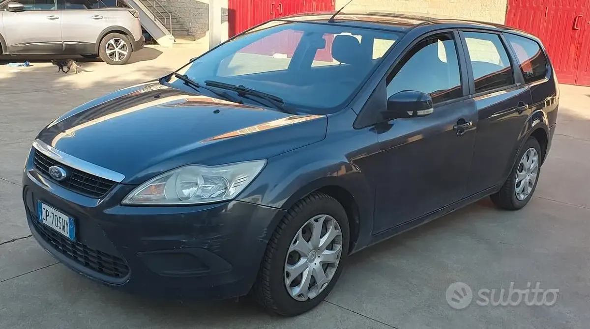 Usata Ford Focus 110 CV (80 kW) 2008 Grigio Station wagon