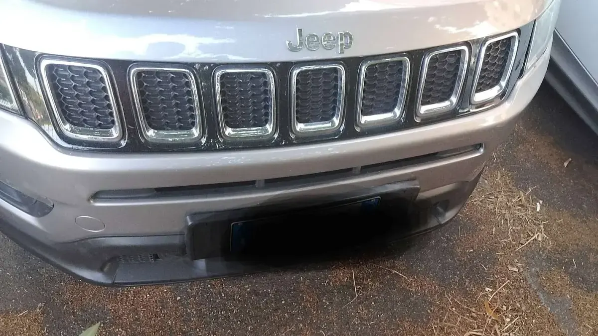 Usata Jeep Compass Longitude 120 CV (88 kW) 2019 Argento SUV