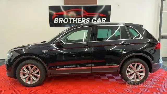Usata VW Tiguan 150 CV (110 kW) 2019 Nero SUV