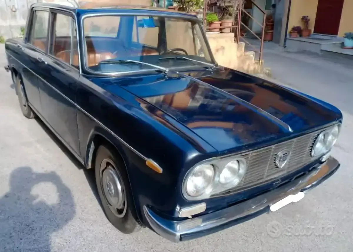 Begagnad Lancia Fulvia 1970 Blå Sedan