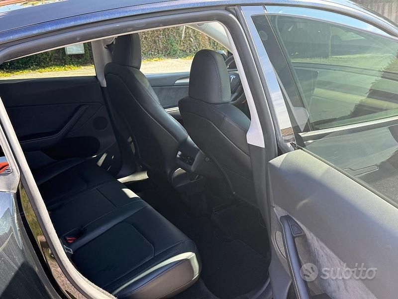 Usata Tesla Model Y 250 kW (340 CV) 2023 SUV