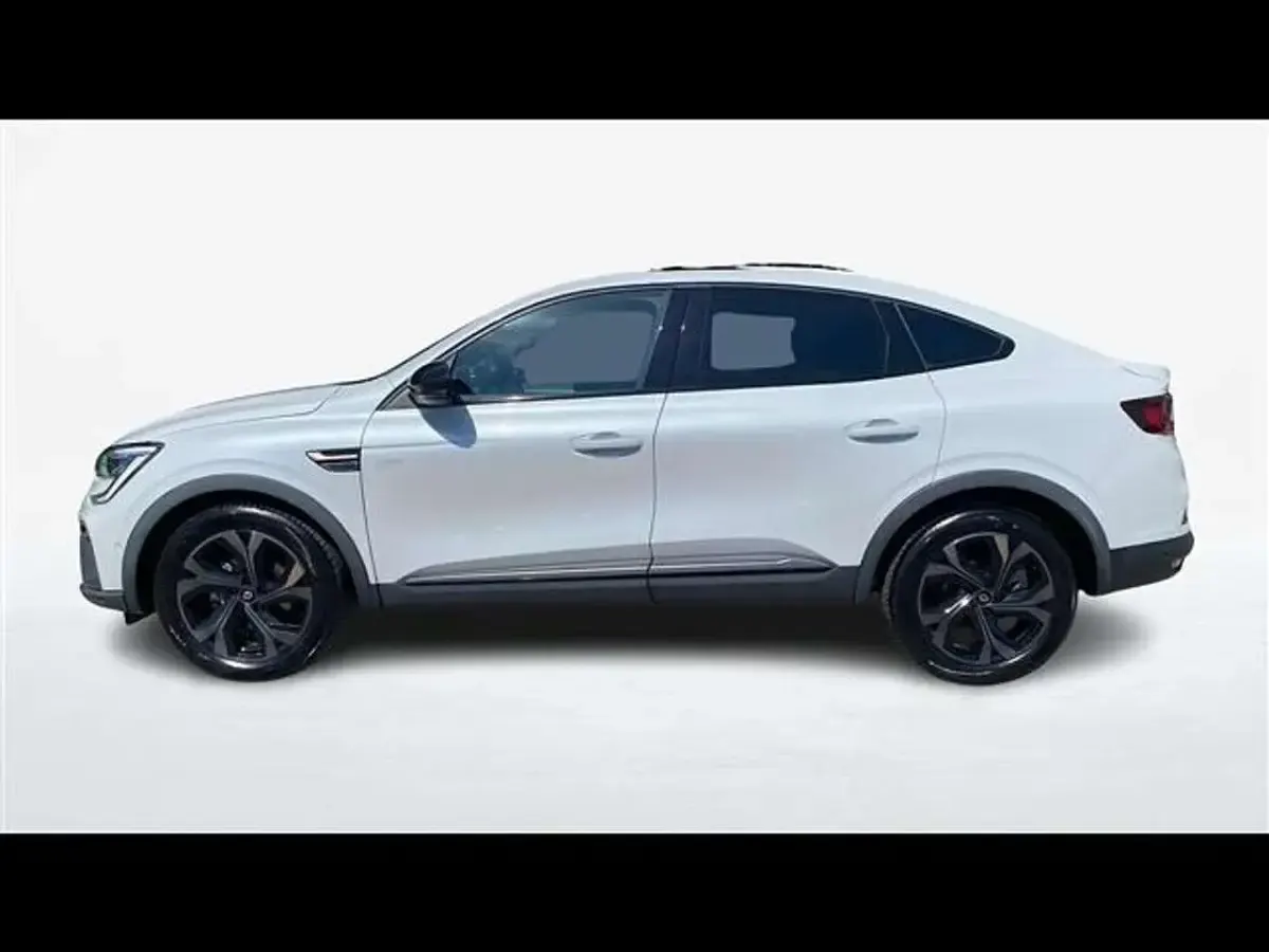 Usata Renault Arkana Engineered 94 CV (69 kW) 2023 Bianco SUV