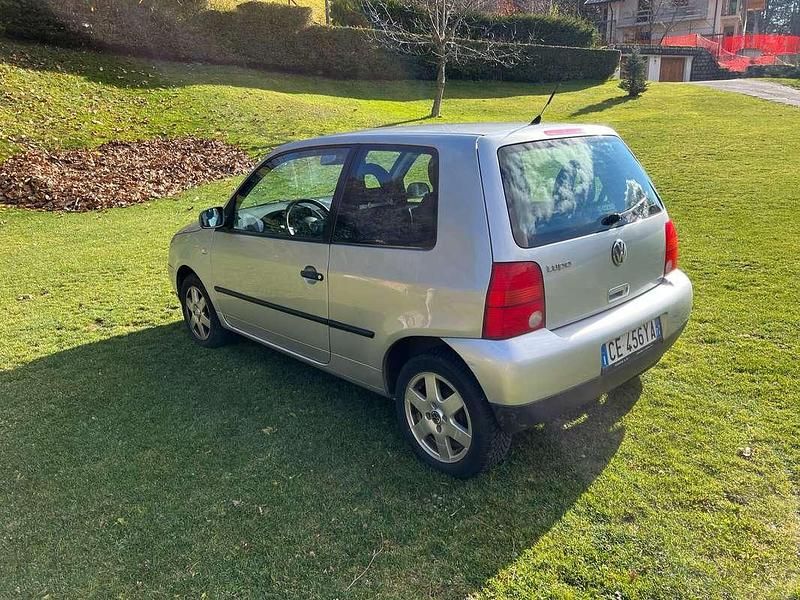 Usata VW Lupo Trendline 60 CV (44 kW) 2003 Argento Utilitaria