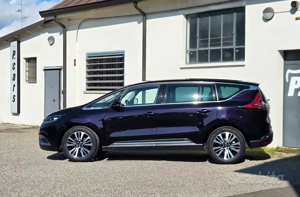 Usata Renault Espace Initiale Paris 160 CV (117 kW) 2017 Viola Monovolume