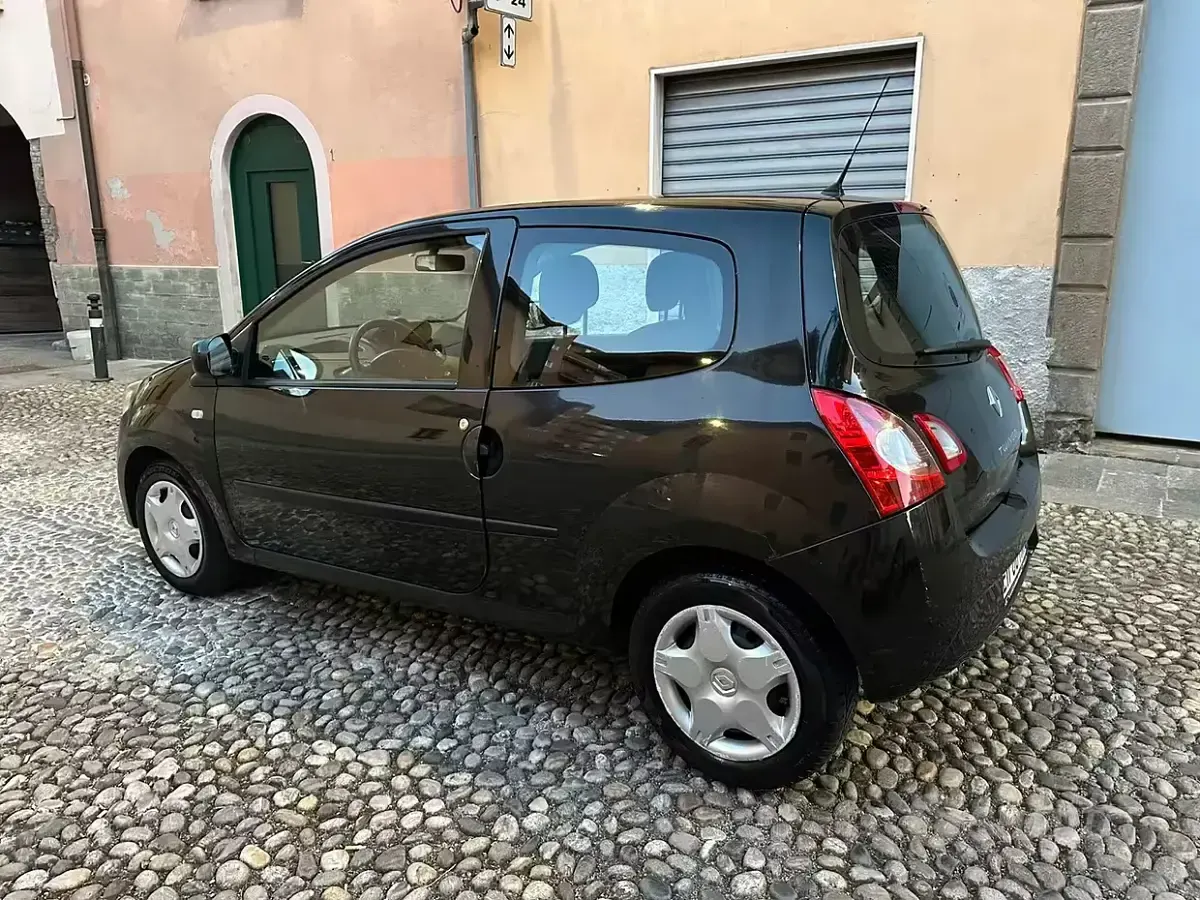 Usata Renault Twingo 75 CV (55 kW) 2012 Nero Utilitaria