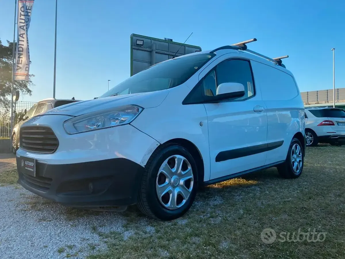 Usata Ford Transit Trend 76 CV (55 kW) 2017 Bianco Furgone
