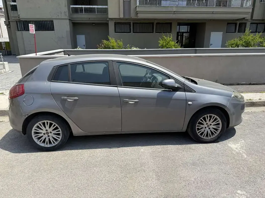 Usata Fiat Bravo Emotion 120 CV (88 kW) 2010 Utilitaria