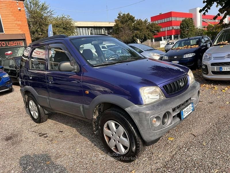 Usata Daihatsu Terios 86 CV (63 kW) 2004 Blu/azzurro SUV